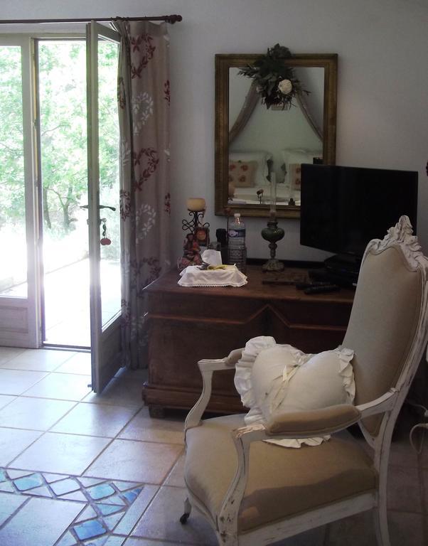 La Bastide Du Vallon Casa de hóspedes Saumane-de-Vaucluse Quarto foto