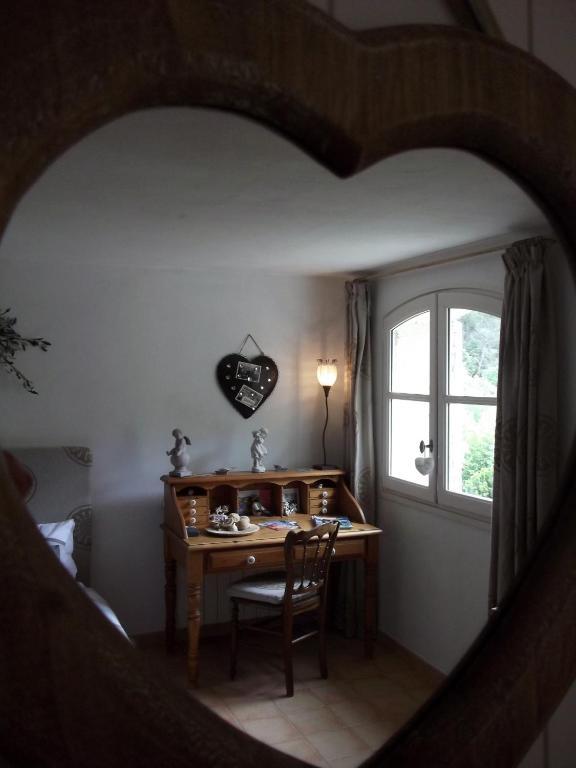 La Bastide Du Vallon Casa de hóspedes Saumane-de-Vaucluse Quarto foto